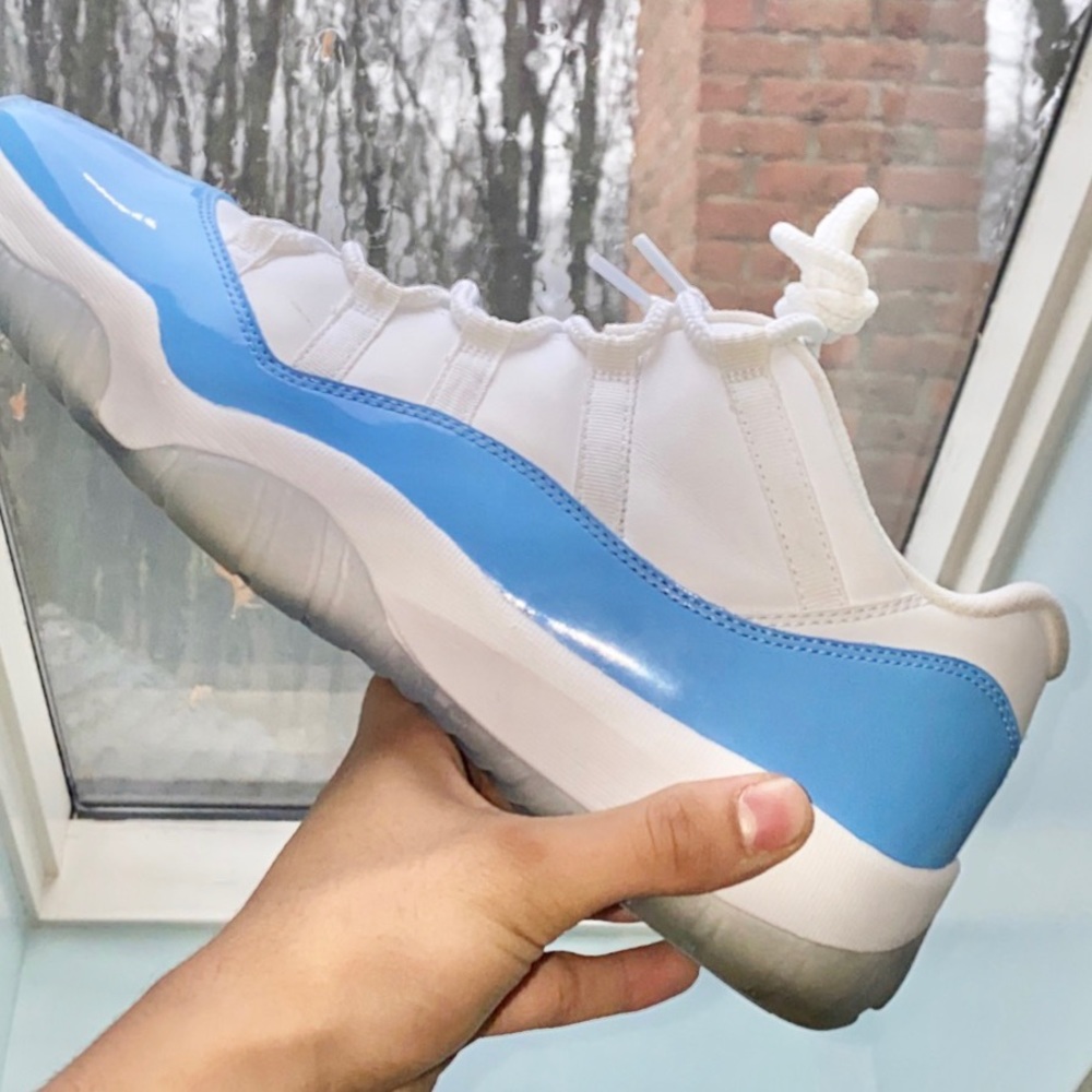 Jordan 11 University blue low